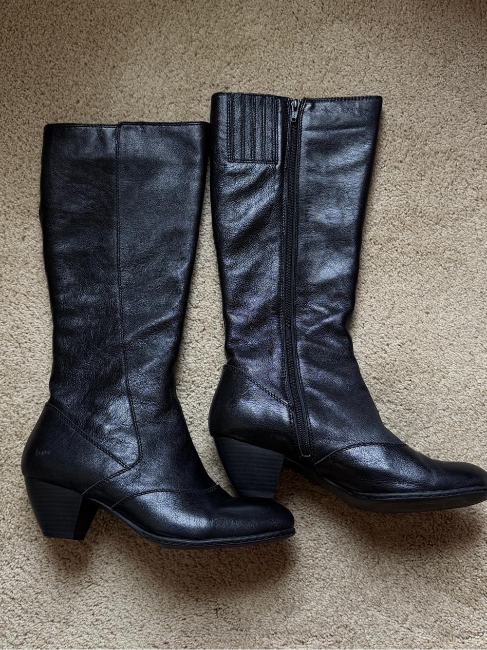 boc Black Leather Knee-High Heeled Riding Boots